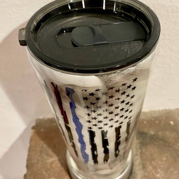 Custom Made Designer Tumbler Blue Line Flag 30 oz - Picture 4 of 4
